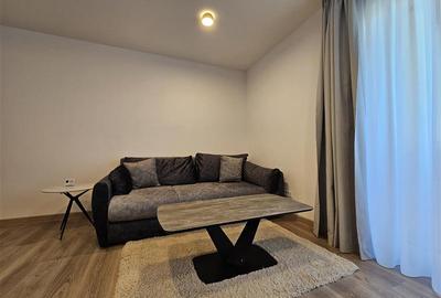 Apartament cu 3 camere decomandat, mobilat în Tractorul - 18