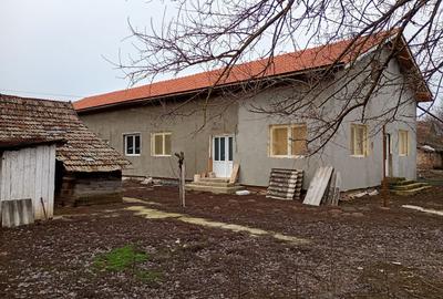 Casă individuală cu 5 camere cu Canalizare în Mailat - 2