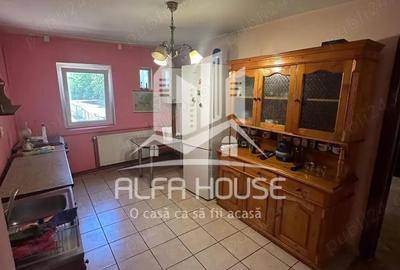 Vand 4 camere Decomandat zona Micro 4 Govandari - 4