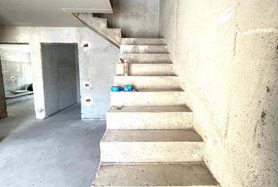 Casă individuală cu 4 camere cu Canalizare în Lumina - 11