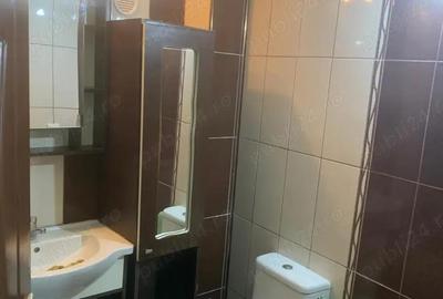 Apartament cu 3 camere semidecomandat în Central - 7