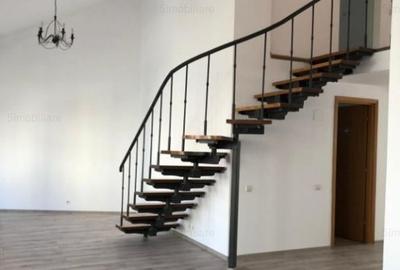 Universitate Inchiriez Spațiu duplex 5 cam nemobilat ultracentral  bloc stradal - 1