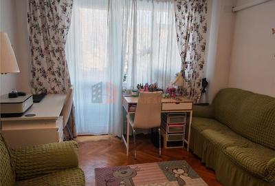 Apartament 3 camere cf 1 semidecomandat in zona Crang - 2