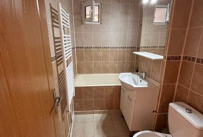 Apartament 3 camere, nemobilat-Bd Saturn - 7