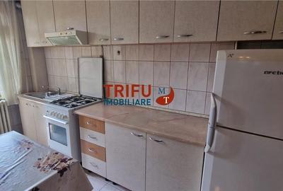 Apartament cu 3 camere decomandat în Lipoveni - 12
