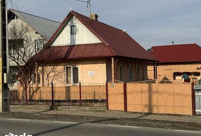 Casă cu 3 camere cu Teren 80 Mp în Cornu Luncii - 1