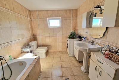 Casa individuala, 120mp, P+E, 584mp teren, garaj, Radaia - 10