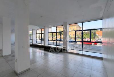 Spațiu comercial, de 175 mp, în Central - 1
