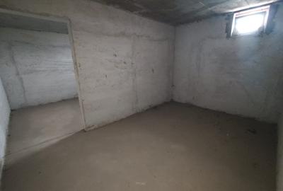 Casă individuală cu 4 camere cu Teren 300 Mp în Partoș - 9