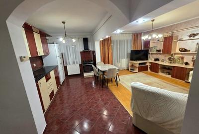 Apartament cu 4 camere decomandat, mobilat în Central - 1