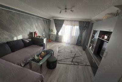 Casă cu 7 camere cu Teren 300 Mp în Năvodari - 2