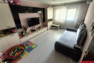 Apartament cu 3 camere decomandat în Mioriței - 2