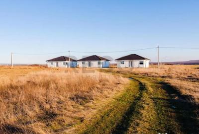 Casă cu 3 camere cu Canalizare în Rontău - 10