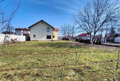 Casă individuală cu 5 camere cu Canalizare în Central - 5