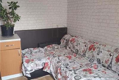 Apartament cu 4 camere decomandat, mobilat în Aeroport - 3