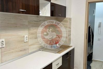 Apartament cu 2 camere decomandat în Roșu