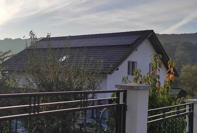 Casă cu 3 camere semidecomandat în Corunca - 3