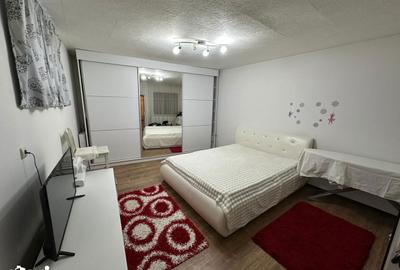 Casă cu 6 camere cu Teren 456 Mp în Florești - 11