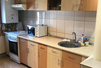 Proprietar vand Apartament 2 camere - 3
