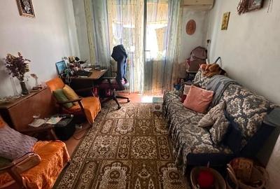 Vand 2 apartamente situate în aceiași scară de bloc. - 11