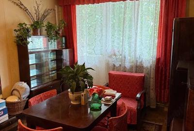 Apartament cu 3 camere semidecomandat în Rogerius - 1