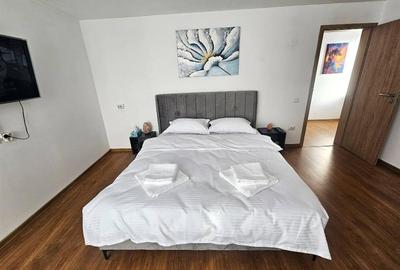 Casă individuală cu 5 camere cu Teren 300 Mp în Florilor - 1