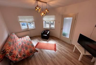 Apartament cu 2 camere semidecomandat în Platoul Izvor - 2