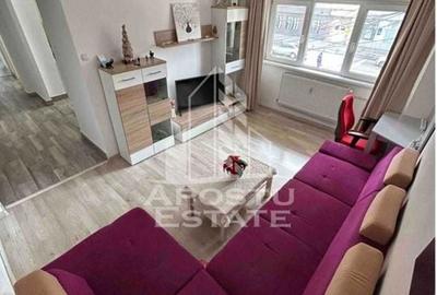 Apartament cu 3 camere decomandat, mobilat în Semicentral