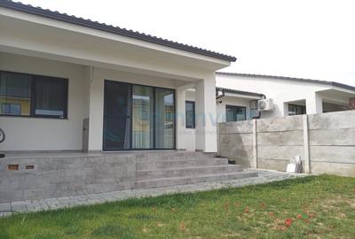 Casă individuală cu 4 camere cu Canalizare în Cihei - 10