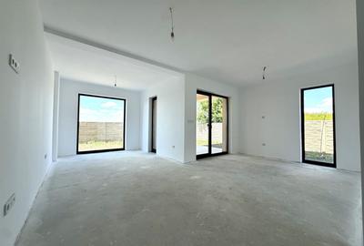 Duplex cu 4 camere cu Canalizare în Dumbrăvița - 3