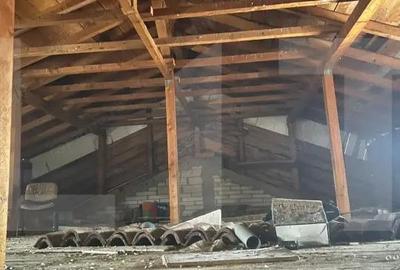 Casă cu 10 camere cu Teren 950 Mp în Fratelia - 7