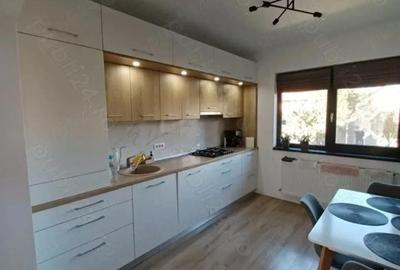 Casă cu 4 camere cu Teren 360 Mp în Balciu - 8