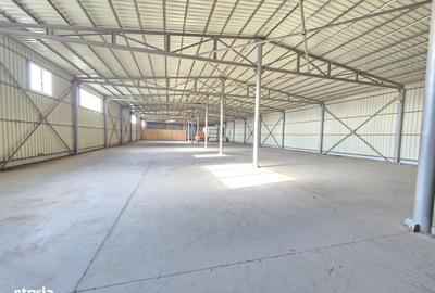 Spațiu comercial, de 1,440 mp, în Central - 4