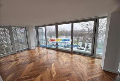 Apartament cu 3 camere decomandat în Băneasa