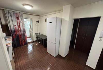 Apartament cu 3 camere semidecomandat în Rahova - 6