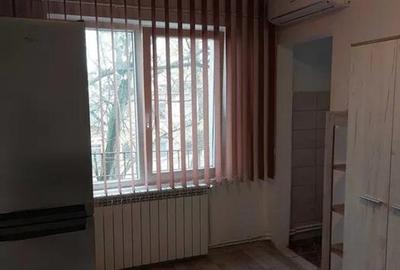 Apartament cu 2 camere, zona Tătărași - 3