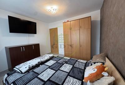 Apartament cu 2 camere decomandat, mobilat în Craiovița Nouă - 4