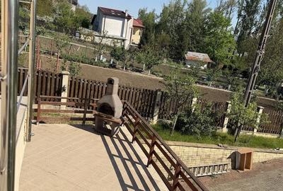 Casă cu Teren 1100 Mp în Central - 9