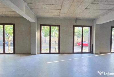 Spațiu comercial, de 102 mp, în Ultracentral - 4