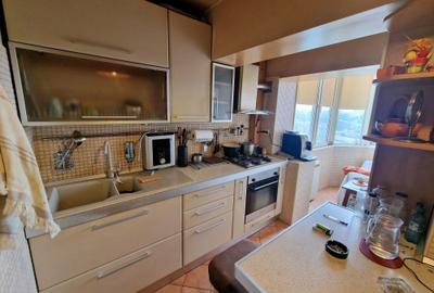 Apartament 2 camere decomandat * Etaj 3/8 * Piata Alba Iulia * Unirii - 3