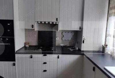 Casă cu Teren 187 Mp în 1 Decembrie - 13