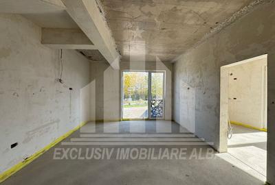 Apartament cu 2 camere decomandat în Cetate - 2