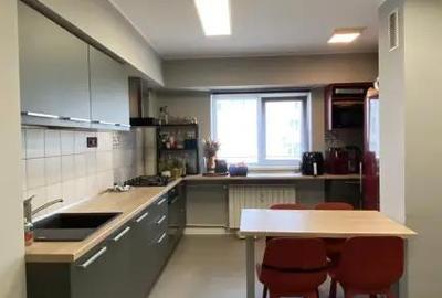 Apartament cu 2 camere decomandat în Victoriei - 9