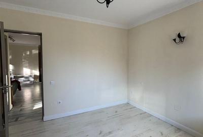 Apartament cu 3 camere semidecomandat în Bună Ziua - 13