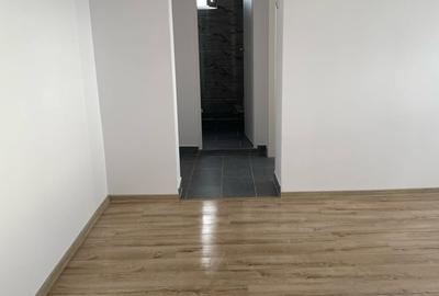 Apartament cu 2 camere semidecomandat în Câmpia Turzii - 1