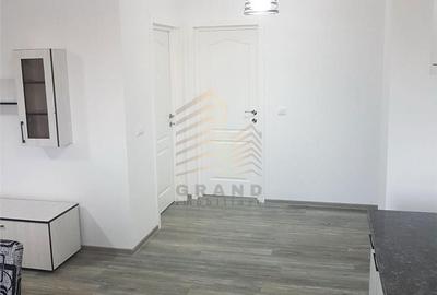 Apartament cu 3 camere în Central - 9