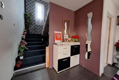 Casă individuală cu 4 camere cu Canalizare în Câmpenești - 14