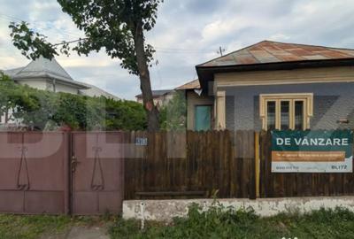 Casă cu 3 camere cu Teren 2540 Mp în Central - 11