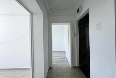 Apartament cu 3 camere semidecomandat în Central - 4
