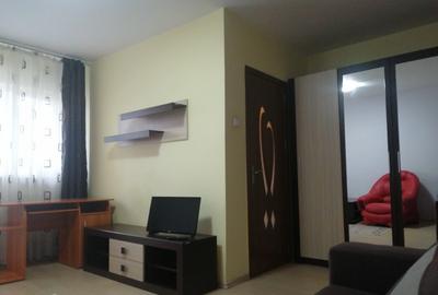 Garsoniera Gorjului - metrou - 3